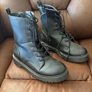 Forever 21 Black Lace-Up Combat Boots